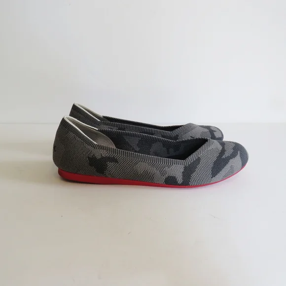 Rothy's Retired Gray Camo Round Toe Ballet Flats - Picture 6 of 12